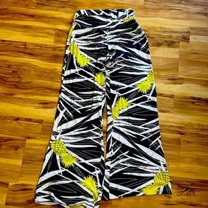 Pinapple pants ava Sky